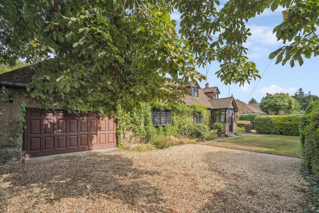 Additional image 33 of Caddington Common, Markyate, Hertforfshire