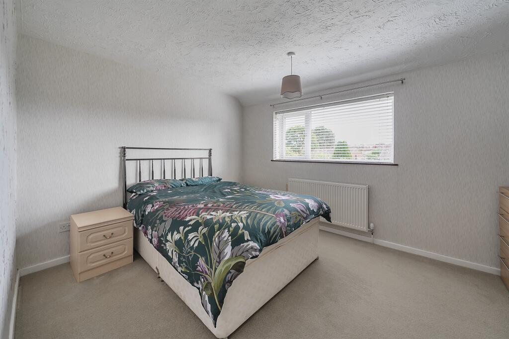 Additional image 10 of Meadway, Colney Heath, St. Albans