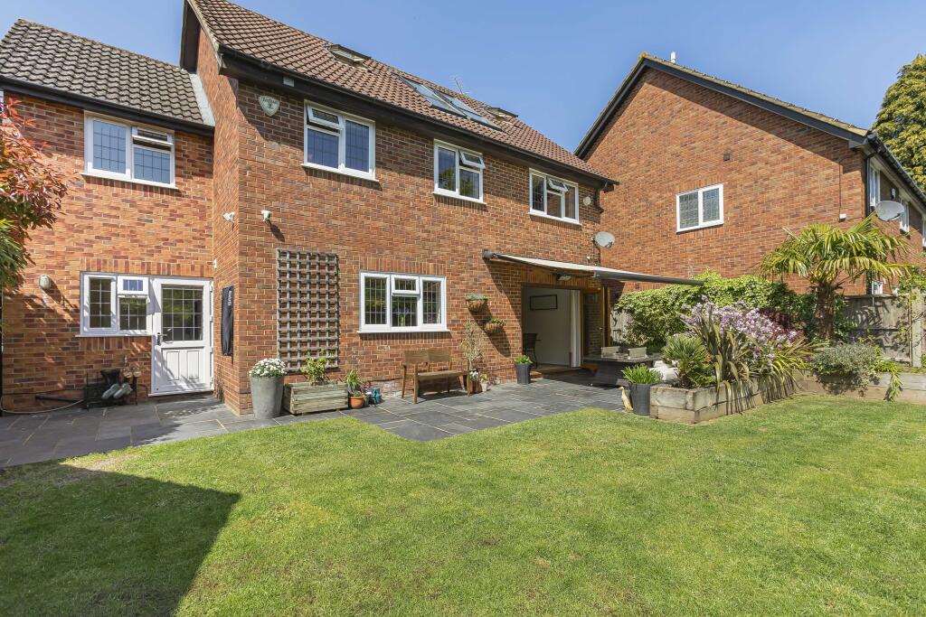 Additional image 33 of Havercroft Close, St. Albans, Hertfordshire, AL3