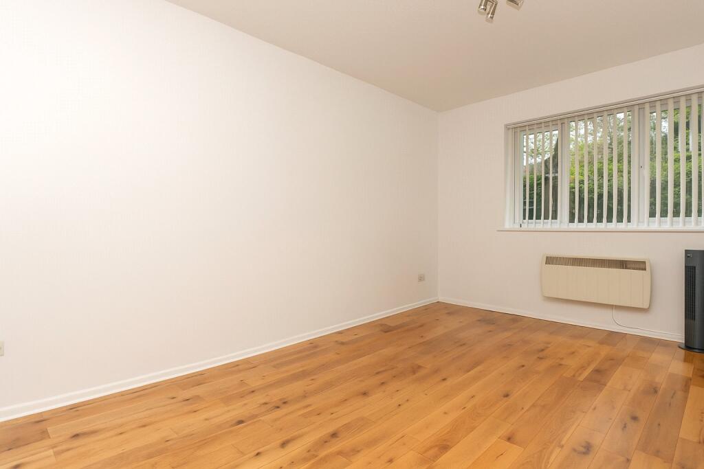 Additional image 5 of Canterbury Court, Battlefield Road, St. Albans, Hertfordshire