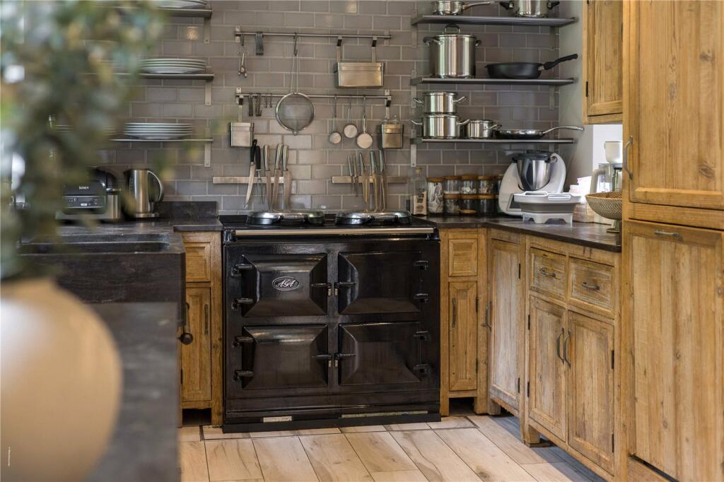 Additional image 7 of School Lane, Bricket Wood, St. Albans, Hertfordshire, AL2