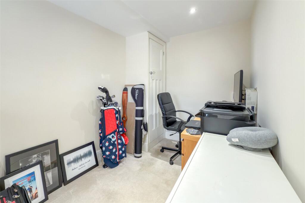 Additional image 7 of Stanley Avenue, Chiswell Green, St. Albans, Hertfordshire, AL2