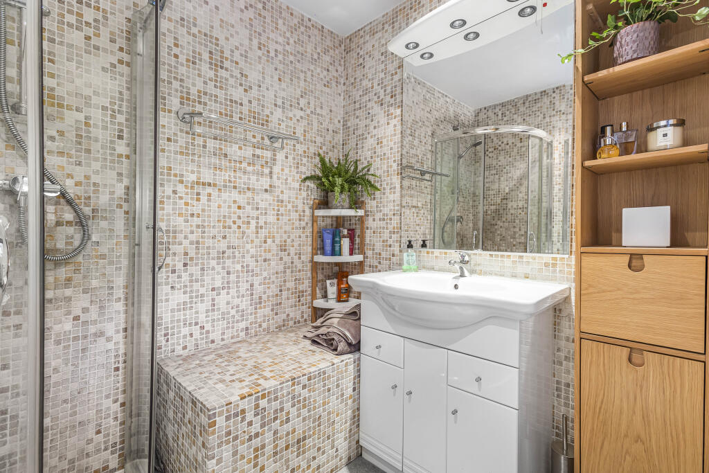 Additional image 31 of Havercroft Close, St. Albans, Hertfordshire, AL3