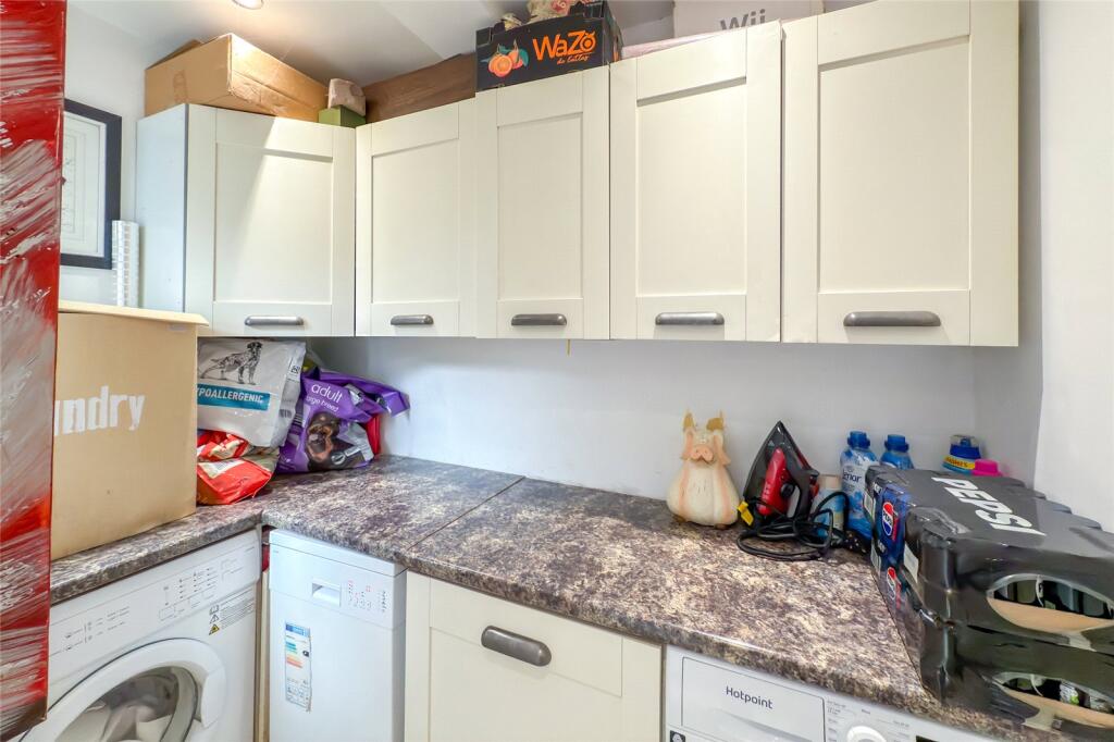 Additional image 16 of The Ridgeway, St. Albans, Hertfordshire, AL4