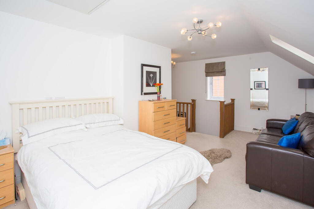 Additional image 7 of Scott Close, St Albans, Hertfordshire, AL3