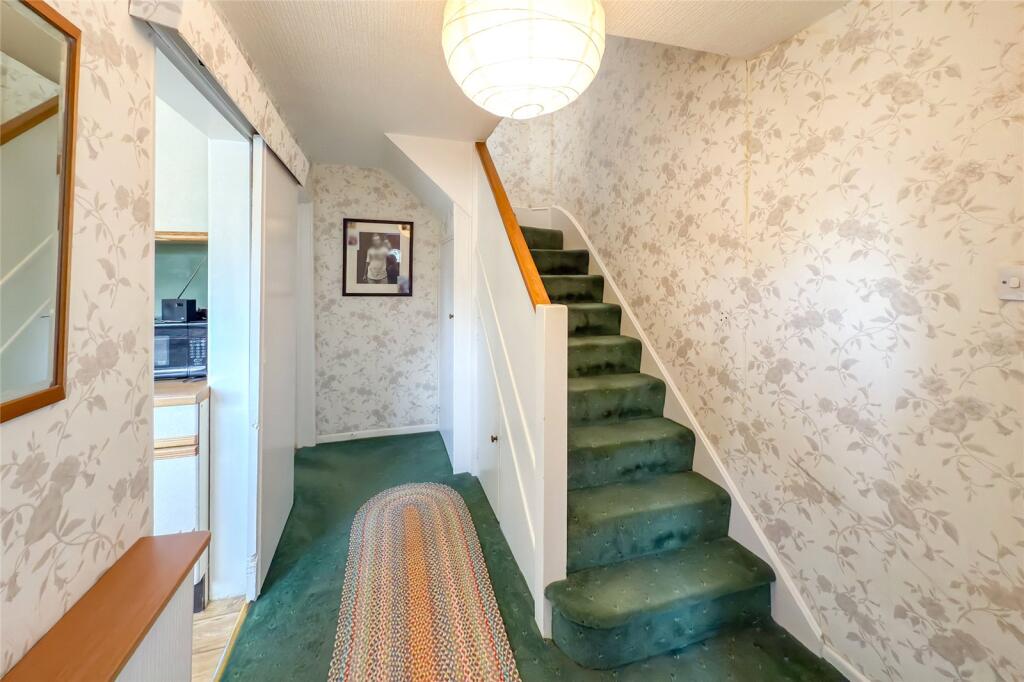 Additional image 16 of Orchard Drive, Park Street, St. Albans, Hertfordshire, AL2