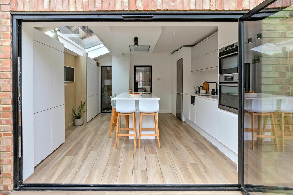 Additional image 22 of Hart Road, St. Albans