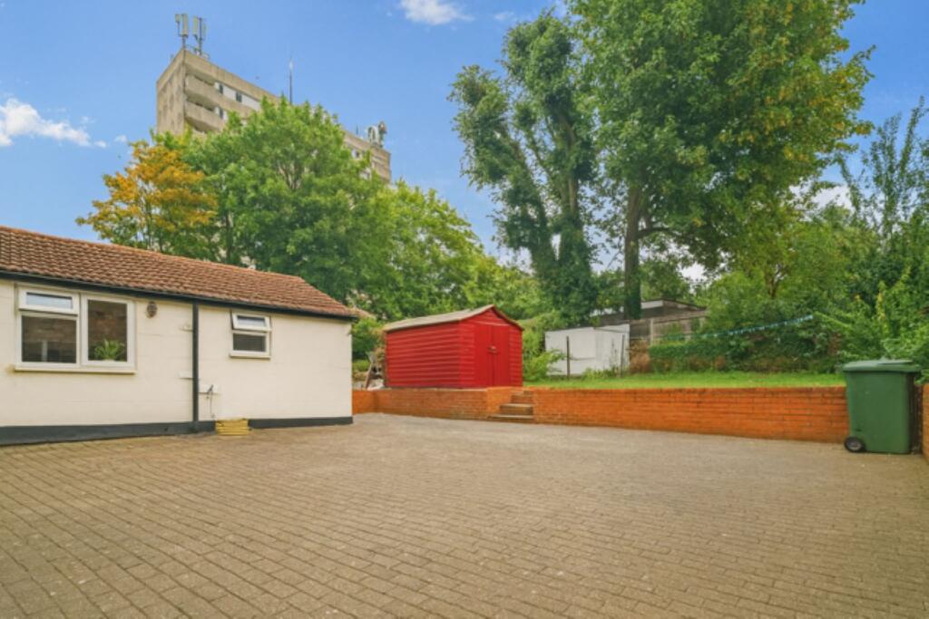 Additional image 16 of Alma Road, St. Albans