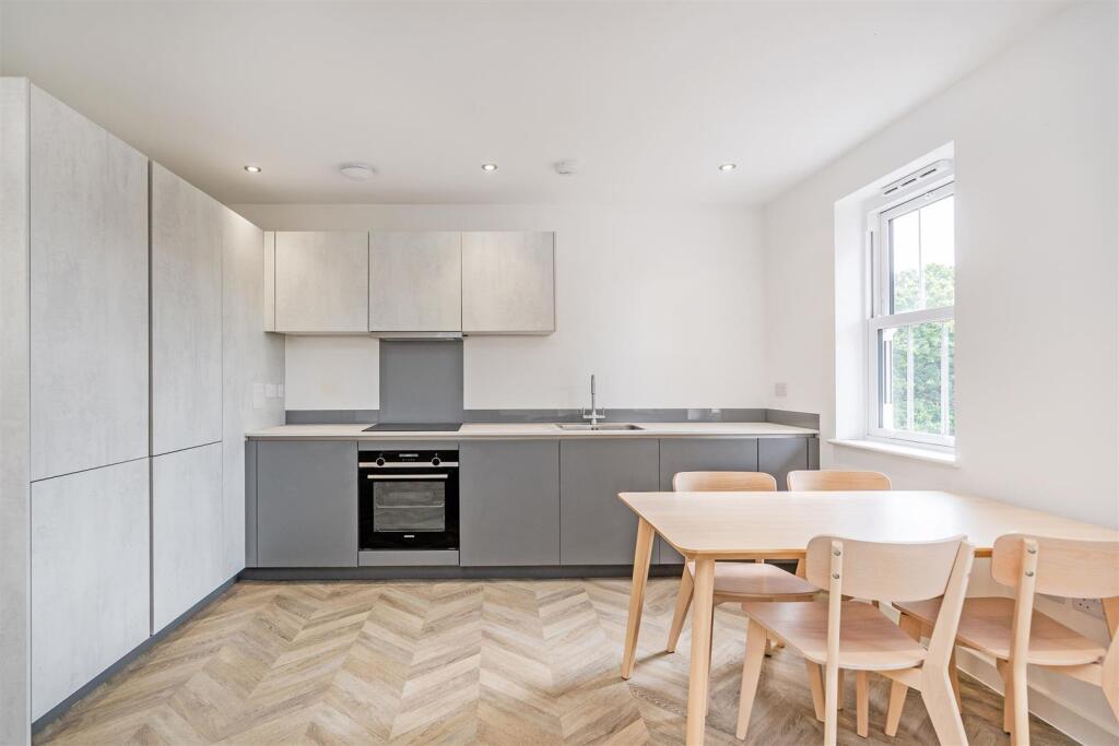 Additional image 13 of School Road, Moseley, Birmingham