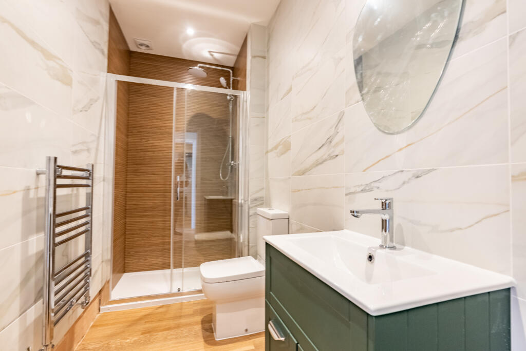 Additional image 9 of Grove Road, Harpenden, Hertfordshire, AL5