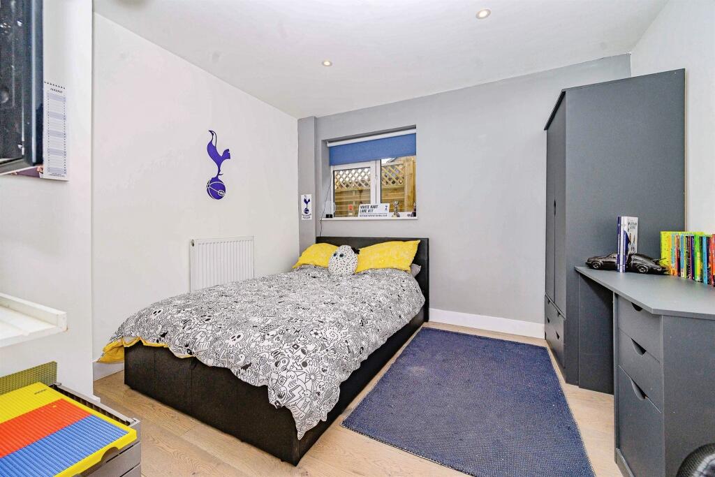Additional image 9 of Lower Luton Road, Wheathampstead, St. Albans