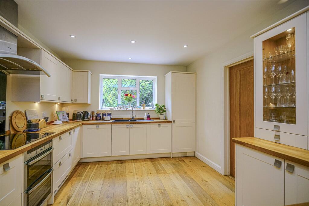 Additional image 17 of Green Lane Close, Harpenden, AL5