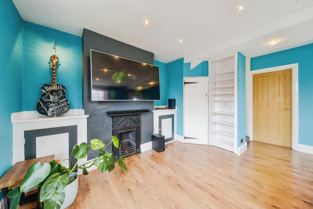 Additional image 7 of Station Road, Welwyn, AL6
