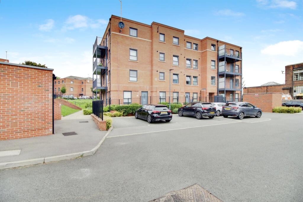 Additional image 11 of Bridge Road East, WELWYN GARDEN CITY