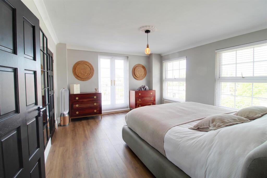 Additional image 7 of Moffats Lane, Brookmans Park,