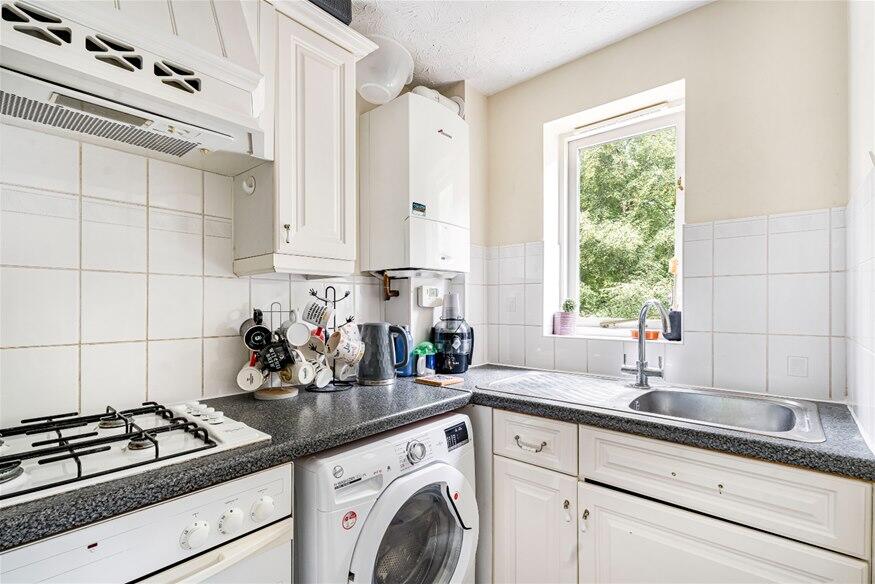 Additional image 5 of Milton Road, Harpenden, AL5