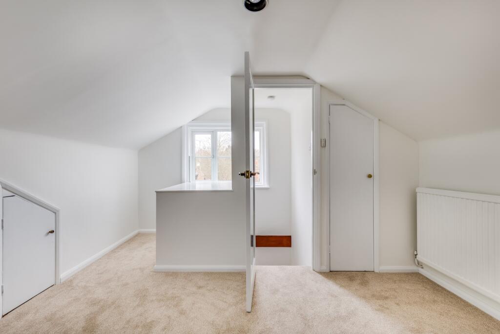 Additional image 4 of High Street, Welwyn, AL6