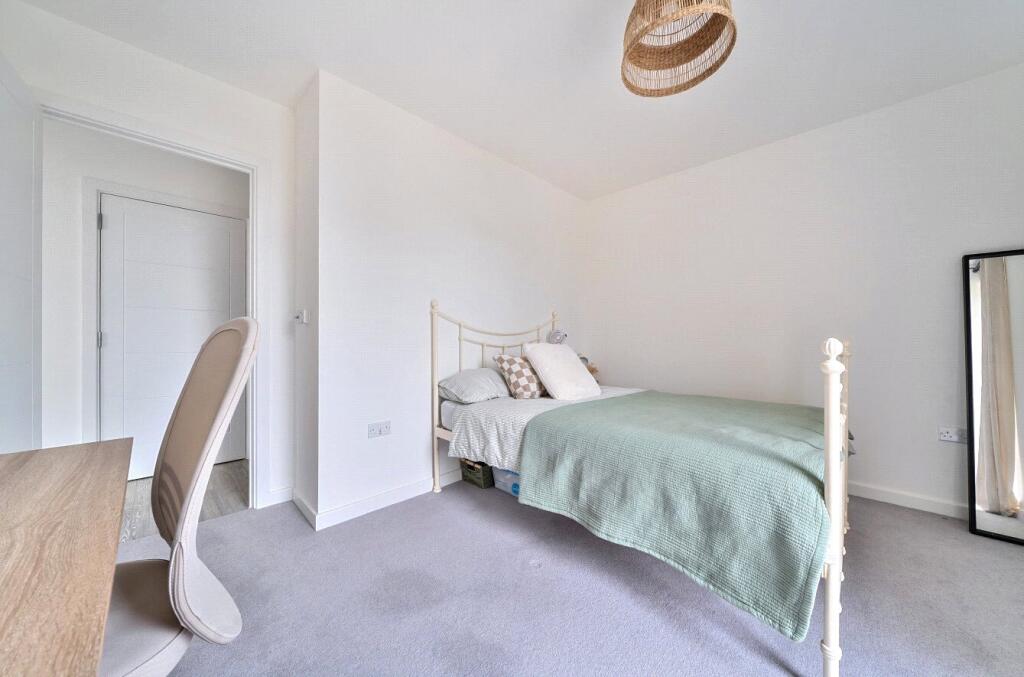 Additional image 11 of Broadwater Road, Welwyn Garden City, Hertfordshire