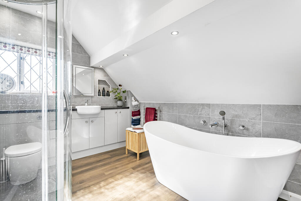 Additional image 11 of Moreton End Lane, Harpenden, Hertfordshire, AL5