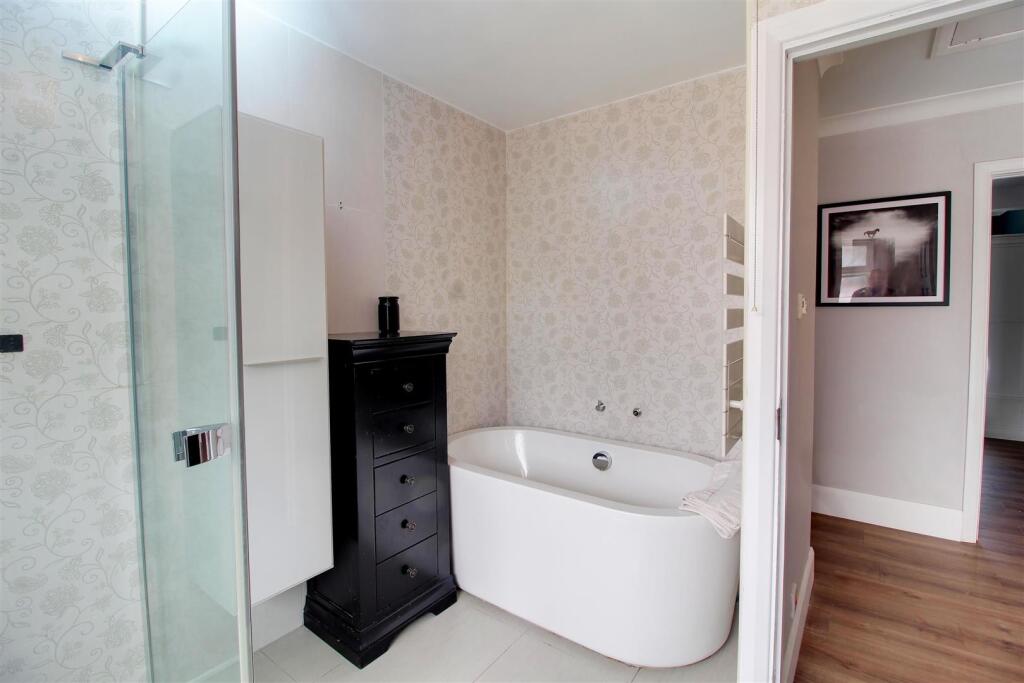 Additional image 15 of Moffats Lane, Brookmans Park,