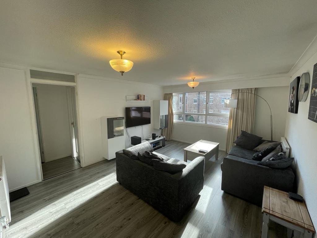 Lordswood Square, Lordswood Road, Birmingham, B17