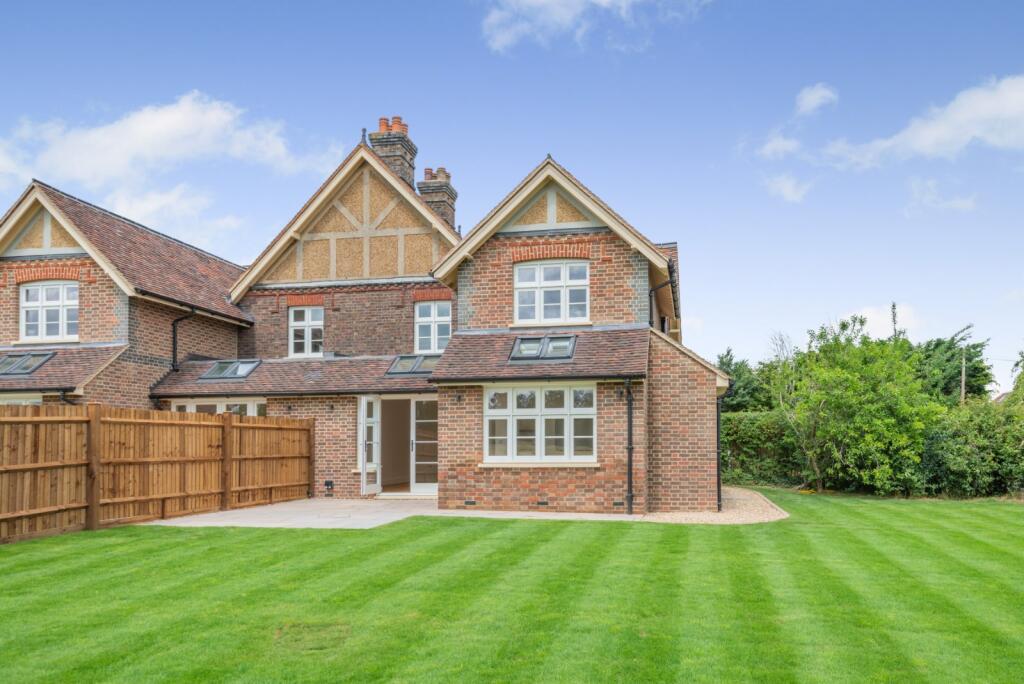 Additional image 3 of Beeson End Cottages, Beeson End Lane, Harpenden, Hertfordshire