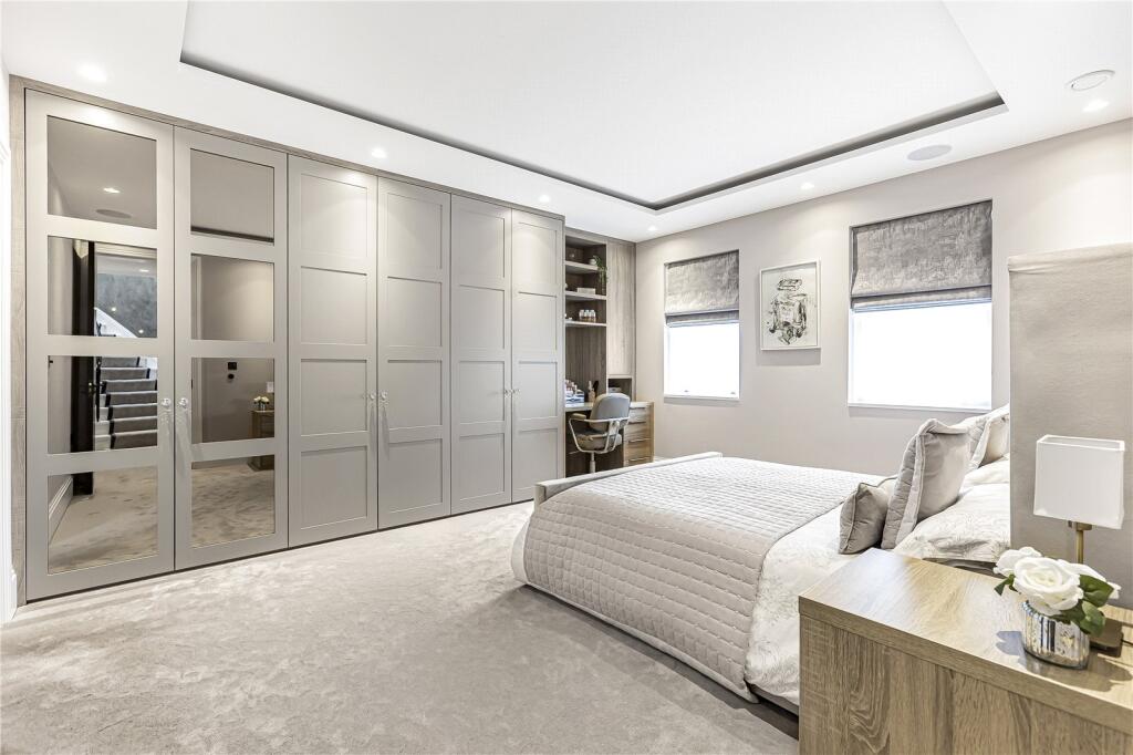 Additional image 21 of Brookmans Avenue, Brookmans Park, Hertfordshire, AL9