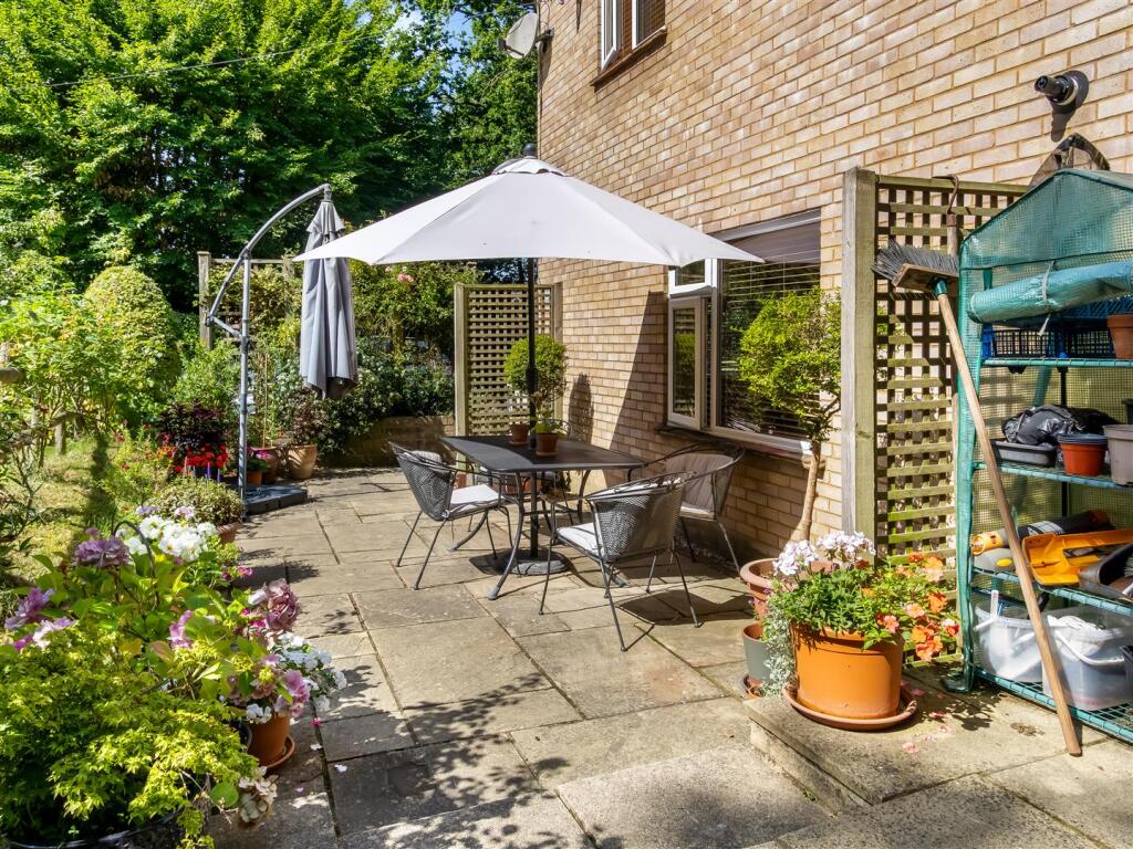 Additional image 22 of Woodside Lane, Brookmans Park