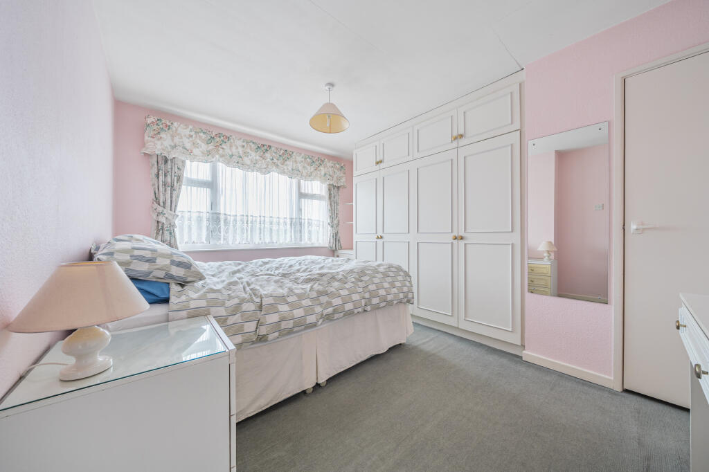 Additional image 6 of Wroxham Way, Harpenden, AL5