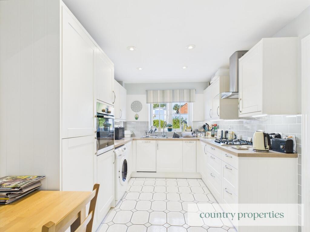 Additional image 15 of Welwyn Hall Gardens, Welwyn, AL6