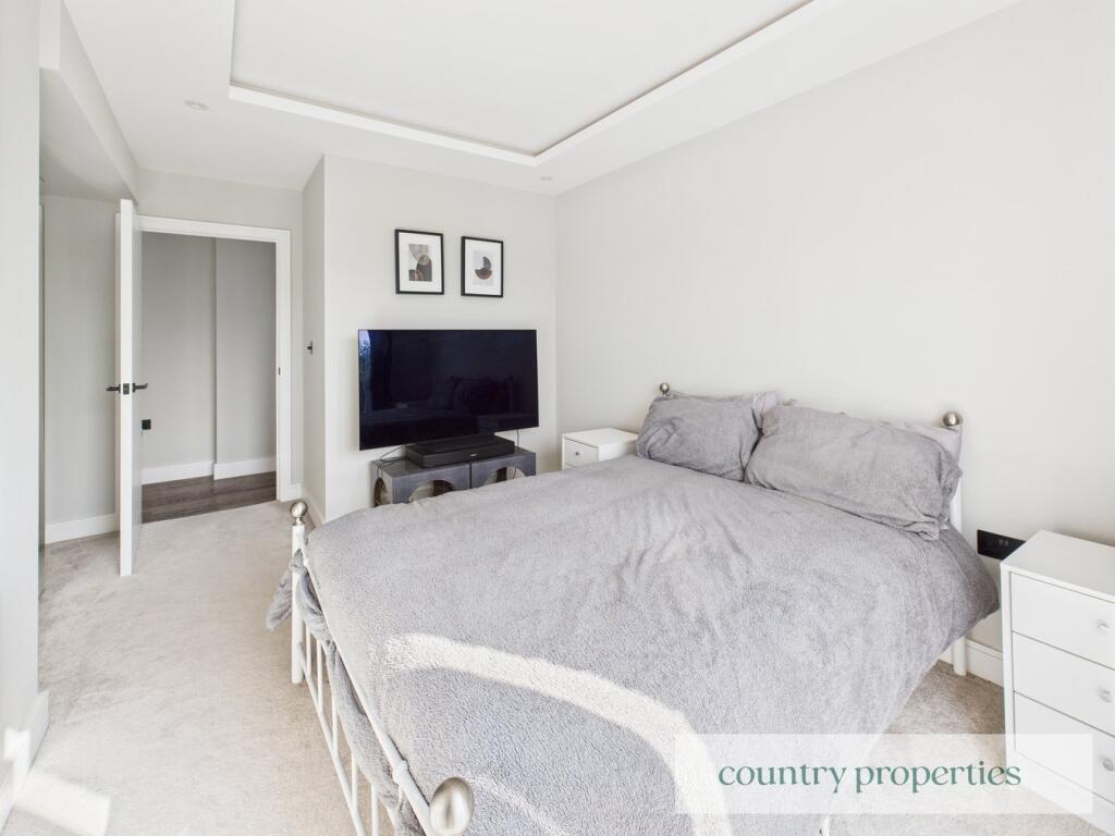 Additional image 9 of Parkway, Welwyn Garden City, AL8