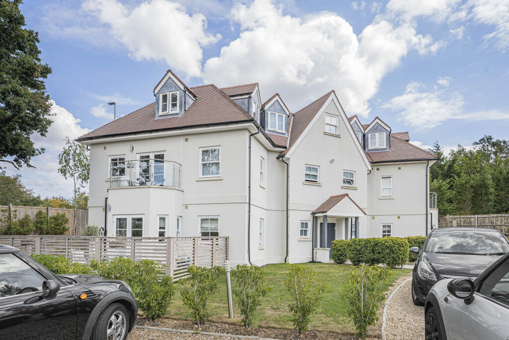 Additional image 2 of Bell Lane, Brookmans Park, Hatfield, AL9