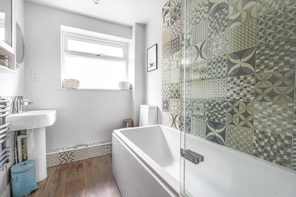 Additional image 11 of Dell Close, Harpenden, Hertfordshire, AL5