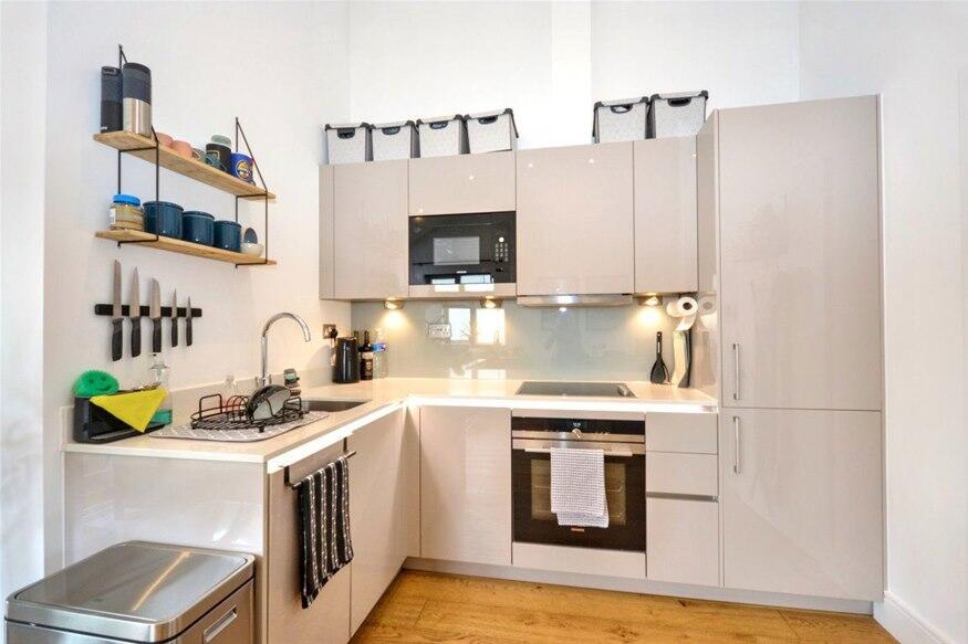 Additional image 6 of Verulam House, Luton Road, Harpenden, AL5