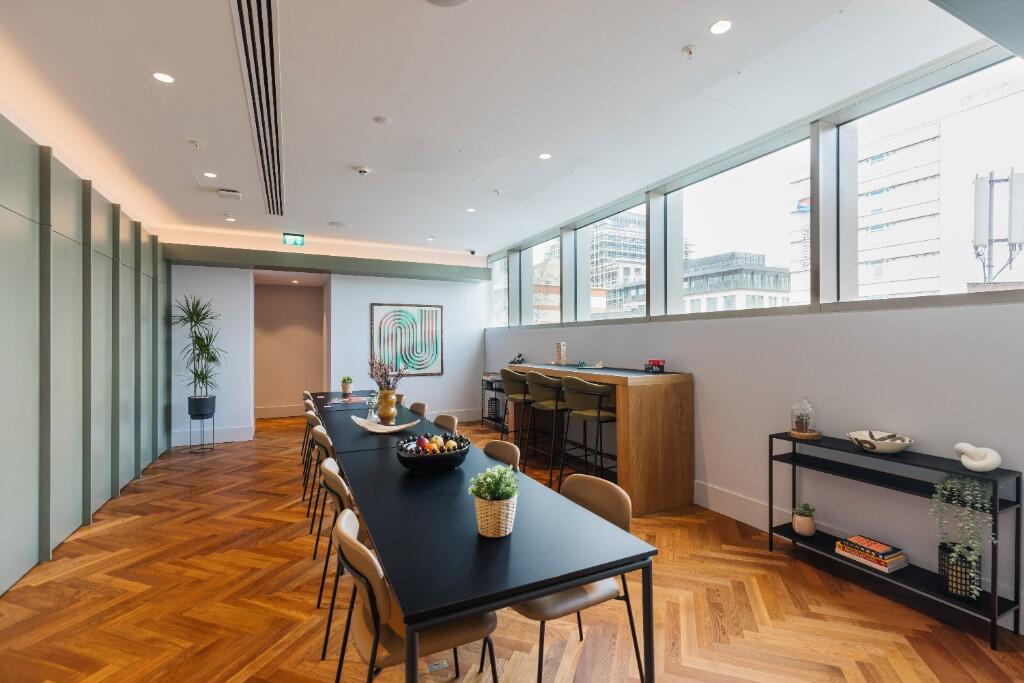 Additional image 33 of Apartment 3510, The Mercian, Broad Street, Birmingham, B15