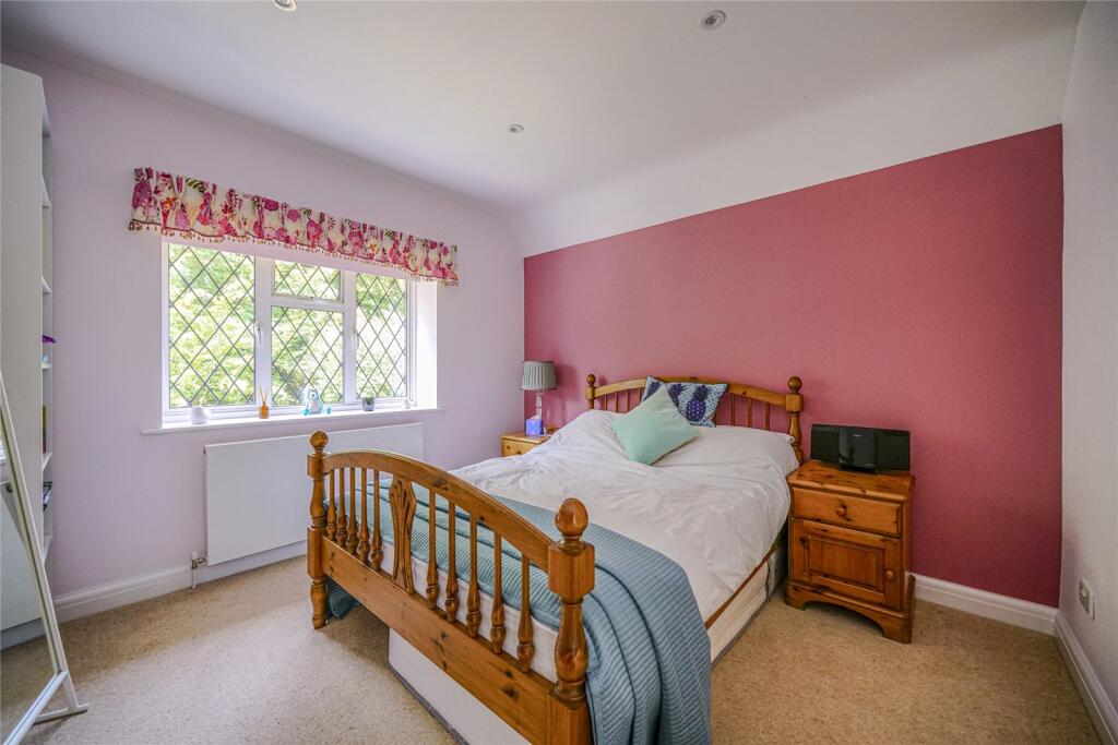 Additional image 12 of Green Lane Close, Harpenden, AL5