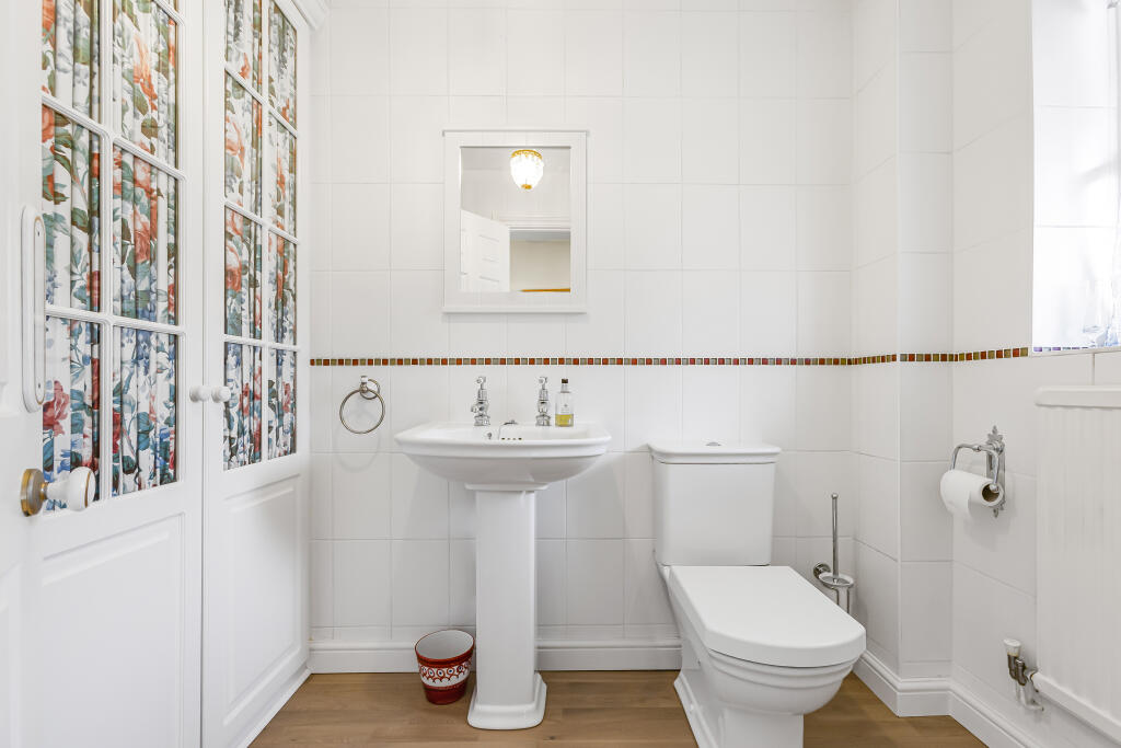 Additional image 16 of Mount Pleasant Close, Hatfield, Hertfordshire, AL9