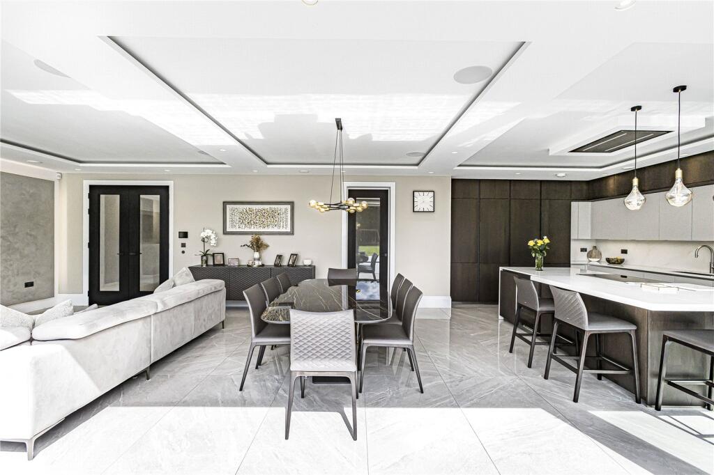 Additional image 5 of Brookmans Avenue, Brookmans Park, Hertfordshire, AL9