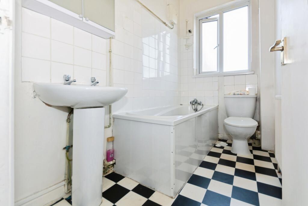 Additional image 10 of Manor Farm Road, Birmingham, West Midlands, B11