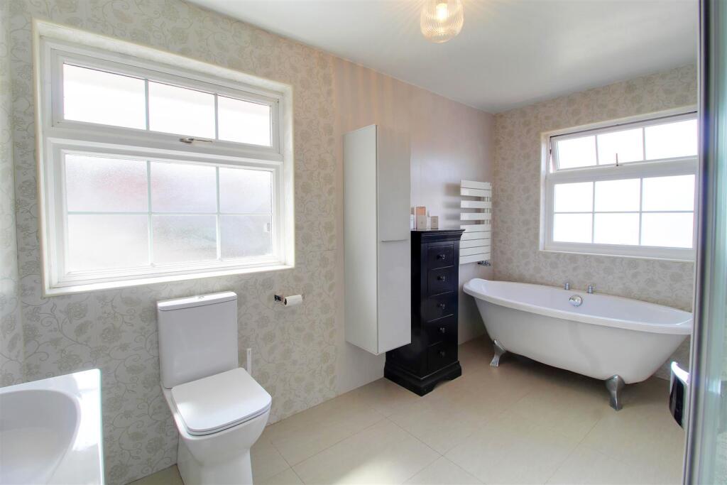 Additional image 17 of Moffats Lane, Brookmans Park,