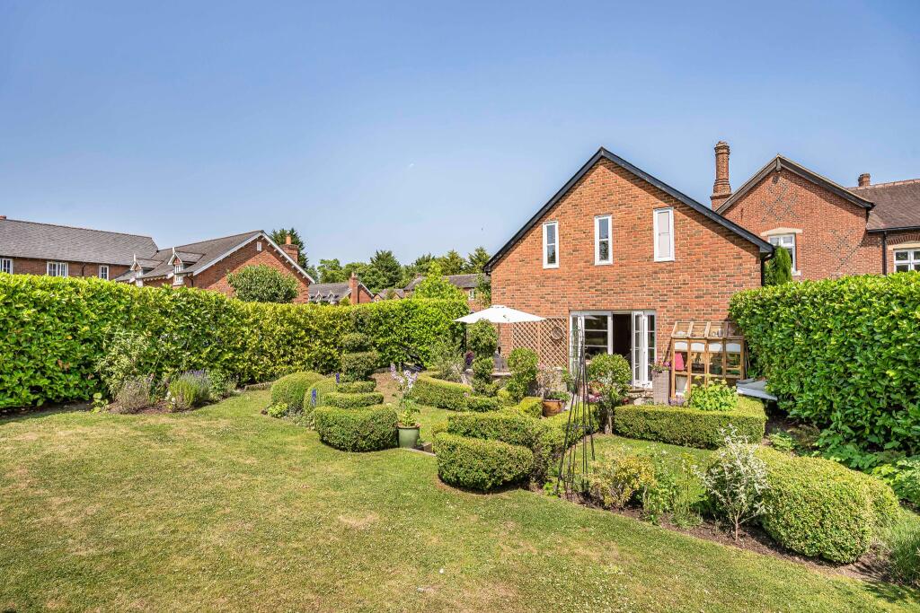 Additional image 18 of The Courtyard, Bedwell Park Cucumber Lane, Essendon, AL9