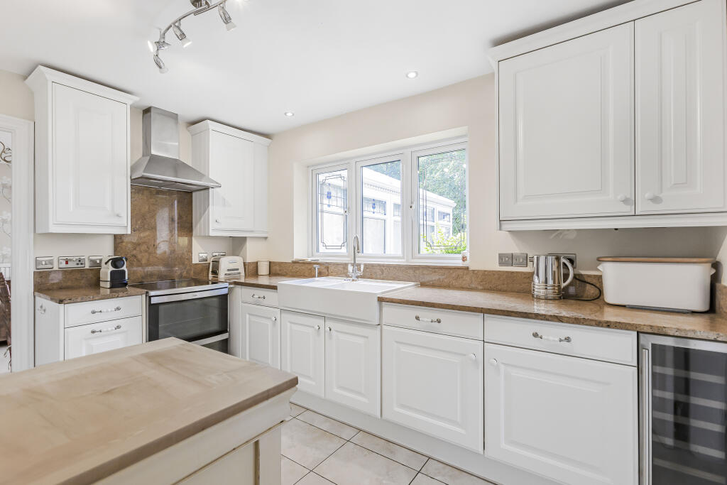 Additional image 5 of Mount Pleasant Close, Hatfield, Hertfordshire, AL9