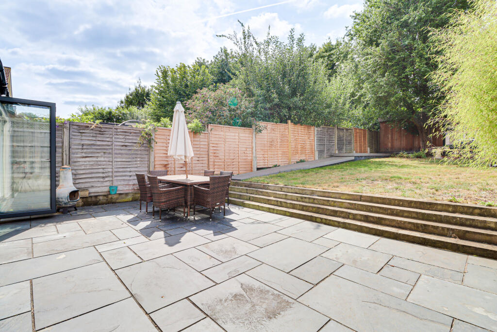 Additional image 17 of Crossway, Harpenden, AL5