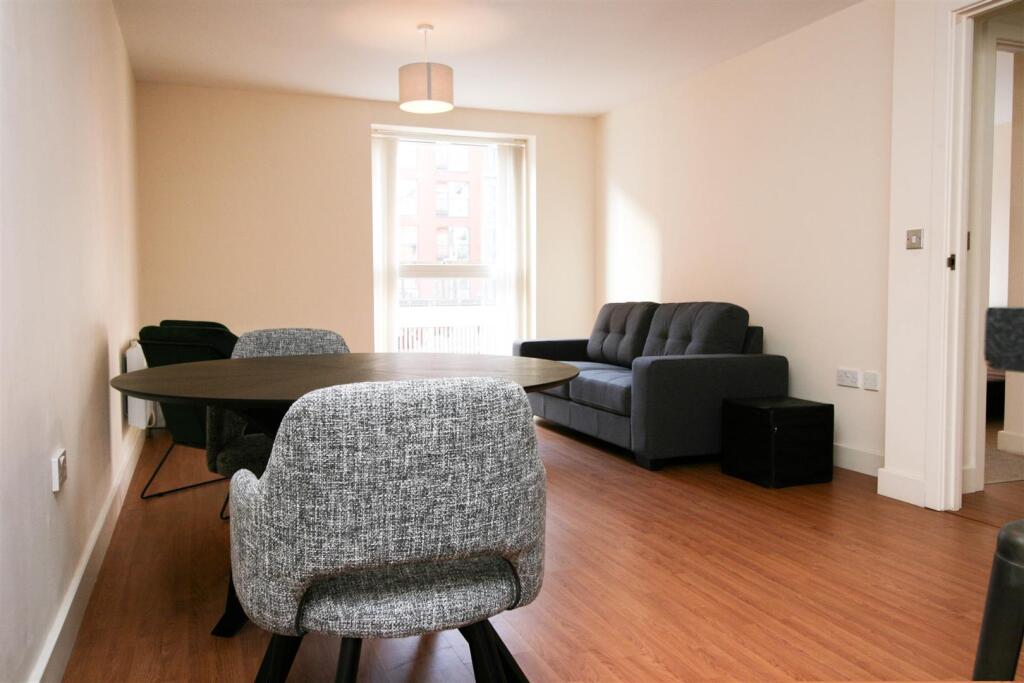 Additional image 2 of Sinope, 58 Sherborne Street