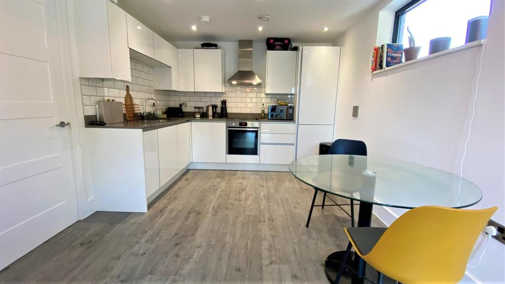 Additional image 12 of Moseley Central, Moseley, Birmingham