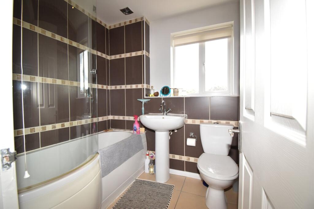 Additional image 10 of Heathcroft, Welwyn Garden City, AL7