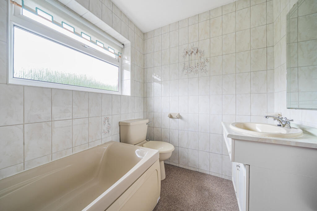 Additional image 7 of Wroxham Way, Harpenden, AL5