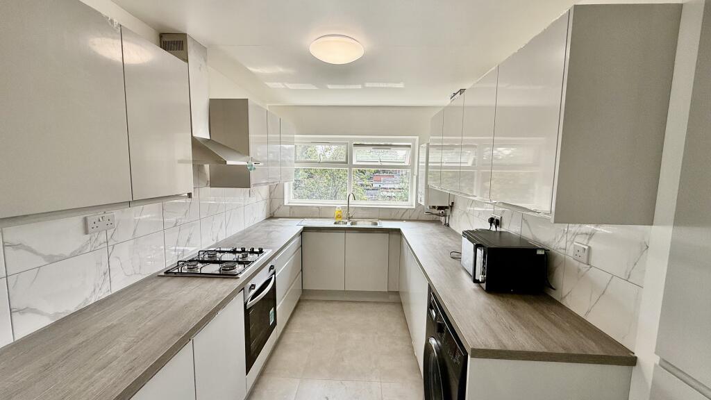 Additional image 4 of Fernside Gardens, Yardley Wood Road, Moseley, Birmingham B13 9JD