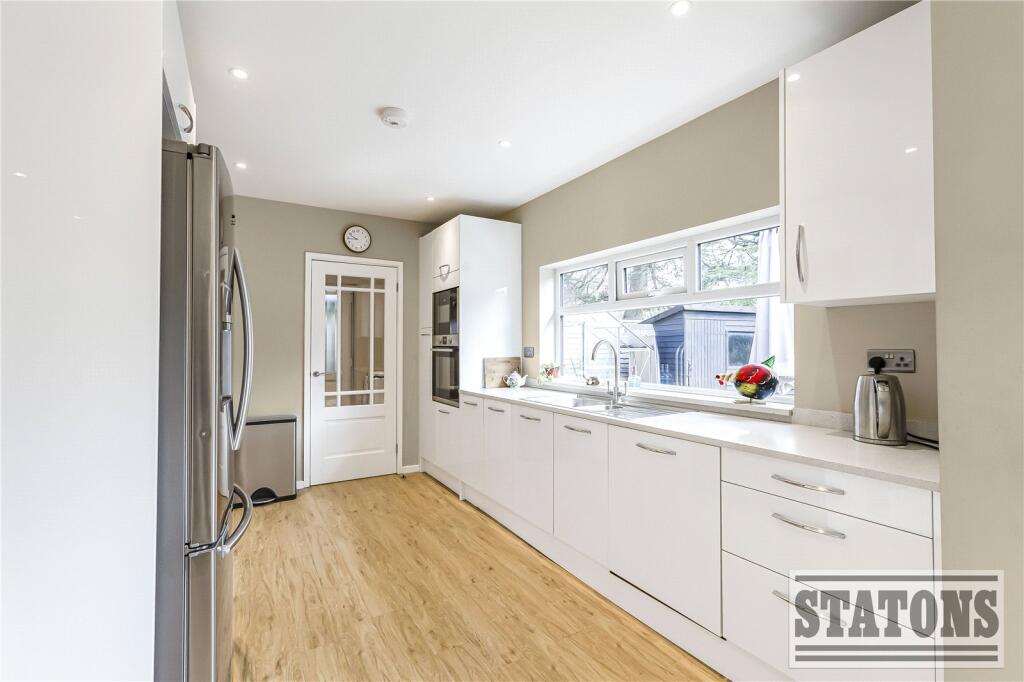 Additional image 7 of Moffats Close, Brookmans Park, Hertfordshire, AL9