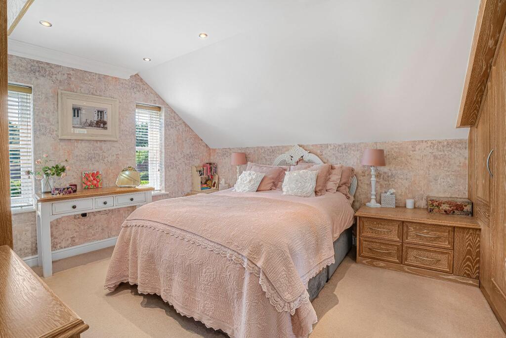 Additional image 14 of The Courtyard, Bedwell Park Cucumber Lane, Essendon, AL9